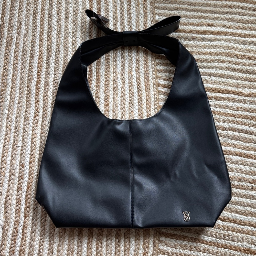 Victoria’s Secret Elegant Black Bow Tote Bag NWT - Picture 3 of 4